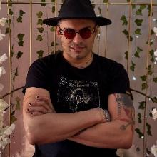 Byron @El___Psy___congroo